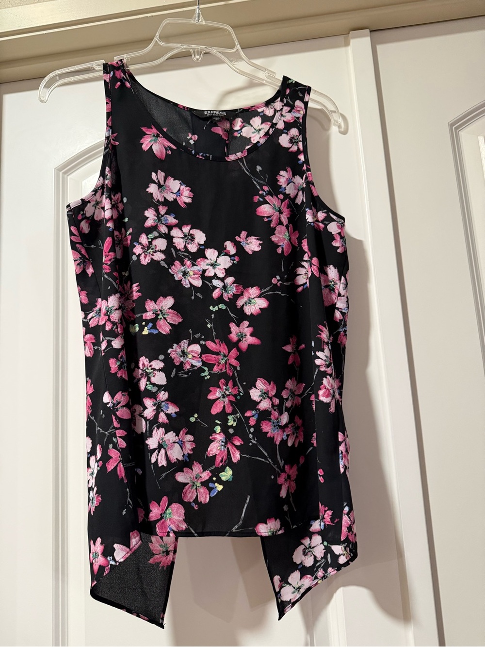 Express Split Back Tank Pink florals Size S